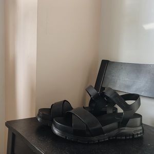 Cole Haan ZEROGRAND Criss Cross Sandal